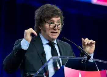 El presidente argentino Javier Milei habla en la Conferencia de Acción Política Conservadora, CPAC 2024, en National Harbor, Oxon Hill, Maryland., el sábado 24 de febrero de 2024. (AP Foto/Jose Luis Magana)