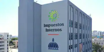 Facha oficinas de la DGII - DIARIO FINANCIERO