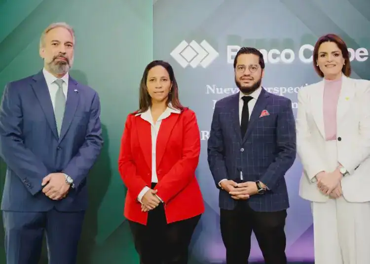 Banco Caribe celebró un desayuno-conferencia en Santiago