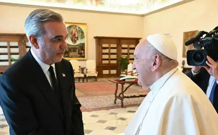 Luis Abinader y el Papa Francisco