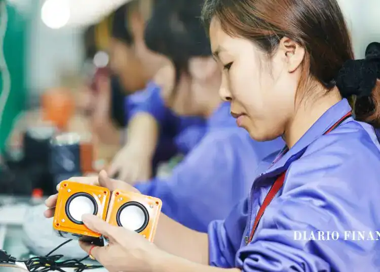 Industria China (Fuente: Canva)