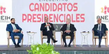 Luis Abinader en "Encuentro Presidencial" organizado por la Asociación Nacional de Empresas e Industrias Herrera (ANEIH)