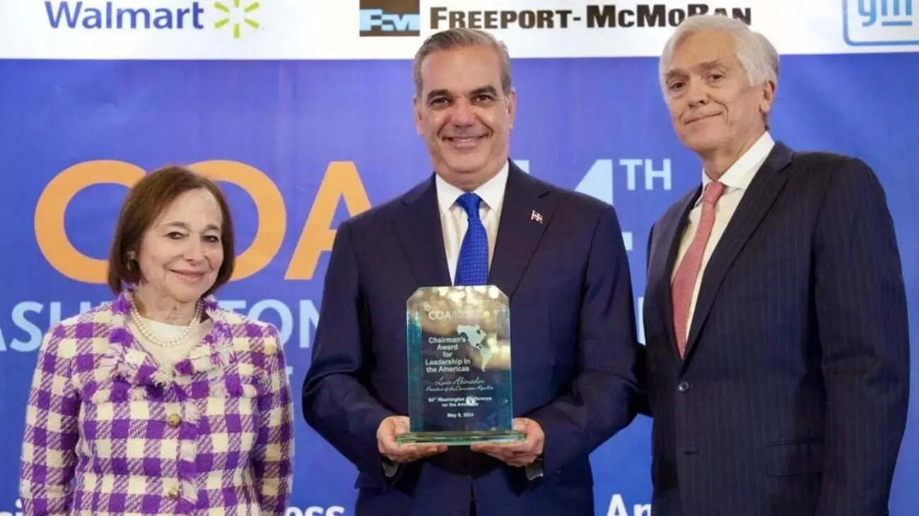 Luis Abinader Recibe Premio Chairman’s Award for Leadership in the Americas