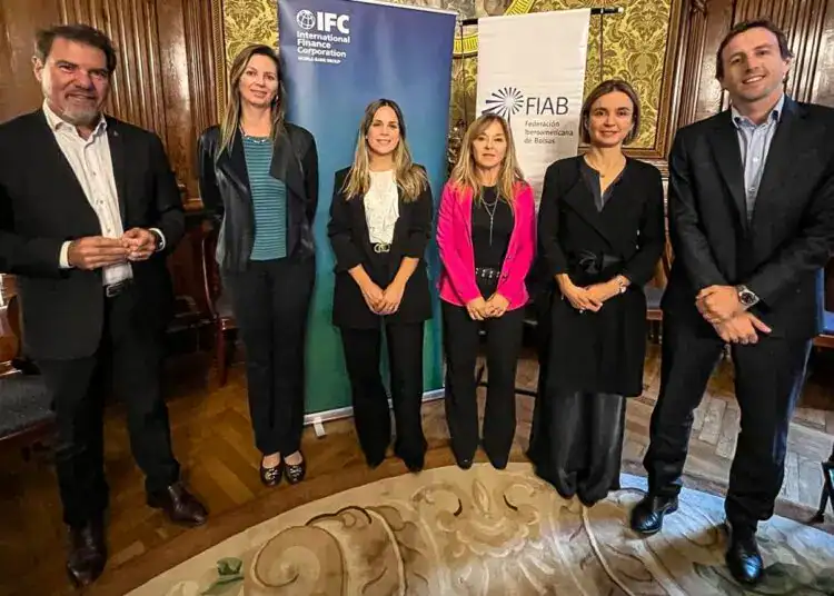 acuerdo-con-ifc-fiab-bolsa-y-mercados-de-valores-bvrd-1536x864