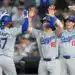 El dominicano de los Dodgers de Los Ángeles Teoscar Hernández celebra con sus compañeros Will Smith, Mookie Betts y Shohei Ohtani su gran slam en la octava entrada ante los Yankees de Nueva York el sábado 8 de junio del 2024.
Frank Franklin II - staff, ASSOCIATED PRESS