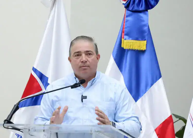 Héctor Porcella director general de IDAC