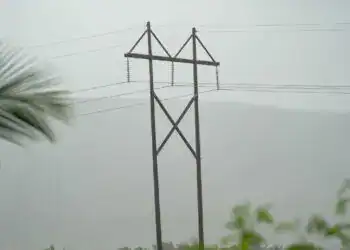 Transmisión eléctrica