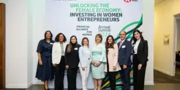 Representantes de la banca múltiple asistentes al evento