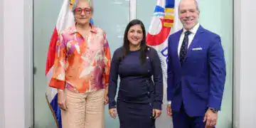 Vilma Arbaje, Biviana Riveiro, José Raul Perales