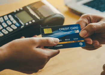 Tarjetas de Crédito en RD: Cómo Calcular los Intereses y Manejar Tus Deudas