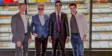 Martin Bramley, Ron Morisson, Antonio Castillo y Dennis Gallagher.