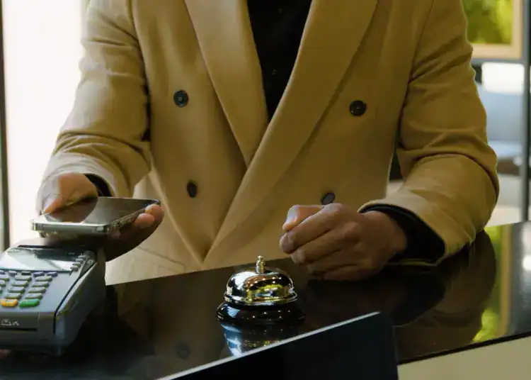 Foto referencia pagos vía celulares