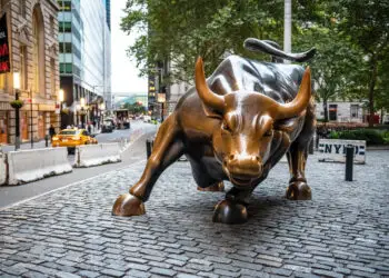 Wall Street y Mercados Latinoamericanos Cierran con Ganancias