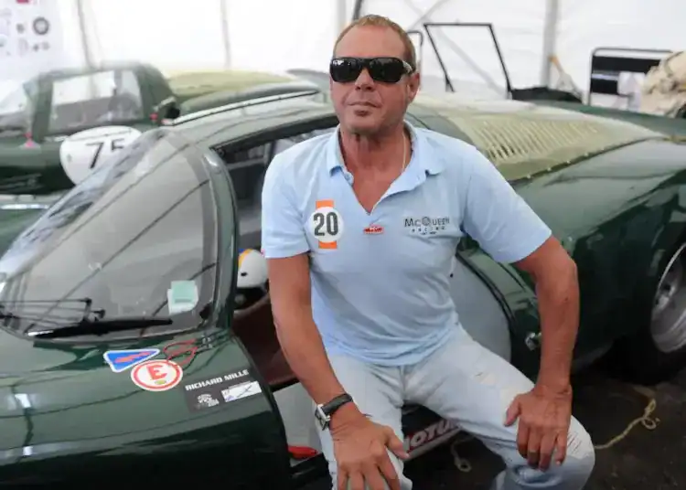 Chad McQueen era el único hijo del difunto actor Steve McQueen, y heredó una pasión de toda la vida por las carreras de su padre. Crédito... Jean Francois Monier/Agence France-Presse - Getty Images