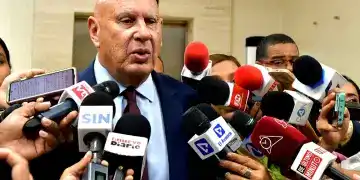 El senador Pedro Catrain, presidente de la comisión bicameral