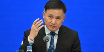 Pan Gongsheng, gobernador del Banco de China, anuncia nuevas medidas para impulsar la economía, el 24 de septiembre de 2024 en Pekín