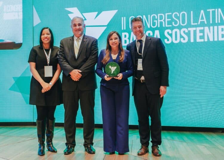 Banreservas Recibe Premio Internacional