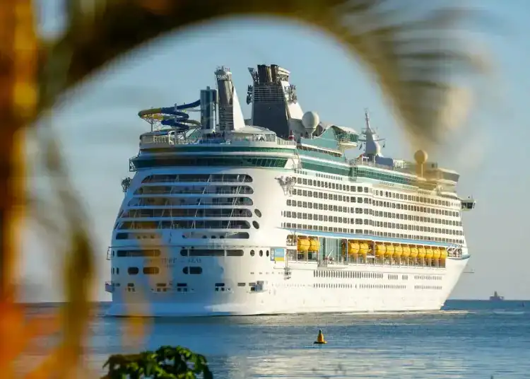 La República Dominicana recibió 139,065 visitantes en agosto a través de 42 cruceros