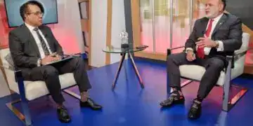 Ivan García con Héctor Herrera