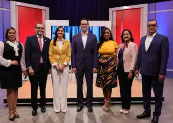 El ministro de Administración Pública, Sigmund Freund, informó que ya se realizaron las primeras reuniones