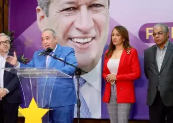 ¿Es la Reforma Fiscal un Golpe a la Clase Media? PLD Advierte sobre el Impacto en la Economía Dominicana