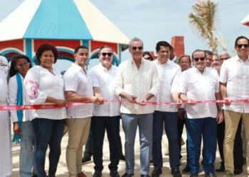 Abinader Inaugura Expansión de Port Cabo Rojo