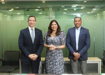 Luis Molina Maríñez, Judith Alma Iglesias y Denis Rosario