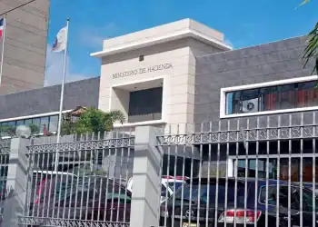 Fachada del Ministerio de Hacienda de la República Dominicana