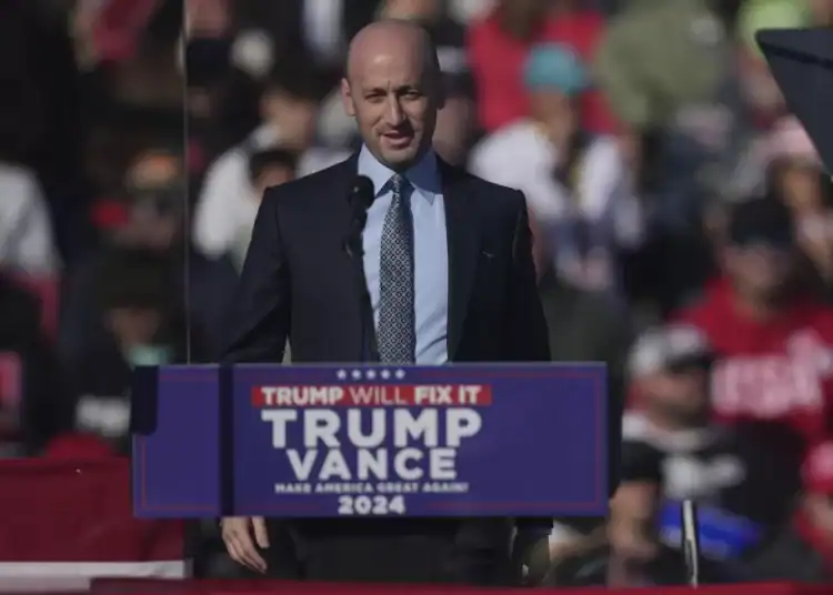 Stephen Miller subdirector política Trump