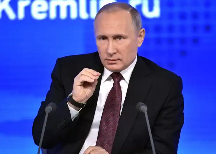 Vladimir-Putin-questions-news-conference-2016