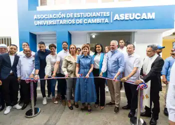 Vicepresidenta Raquel Peña Inaugurando obras en San Cristóbal