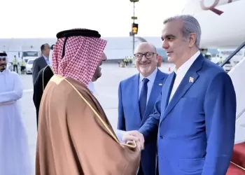 Abinader es recibido en Doha