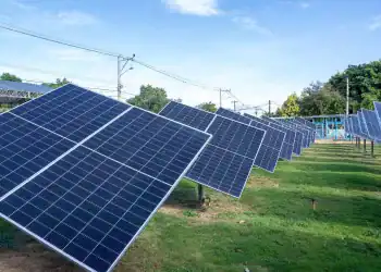 Paneles solares en Paya