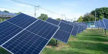 Paneles solares en Paya