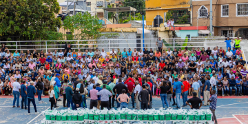 kits navideños Omar Fernández