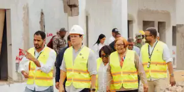 Carlos Bonilla, realizó un recorrido de supervisión por dos importantes proyectos penitenciarios en construcción