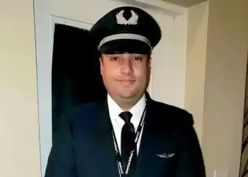 Jonathan Campos, el capitán del vuelo de American Airlines,