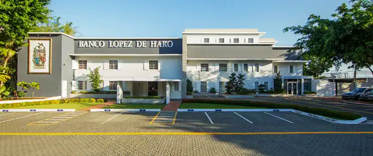 Fachada Banco Lopez de Haro