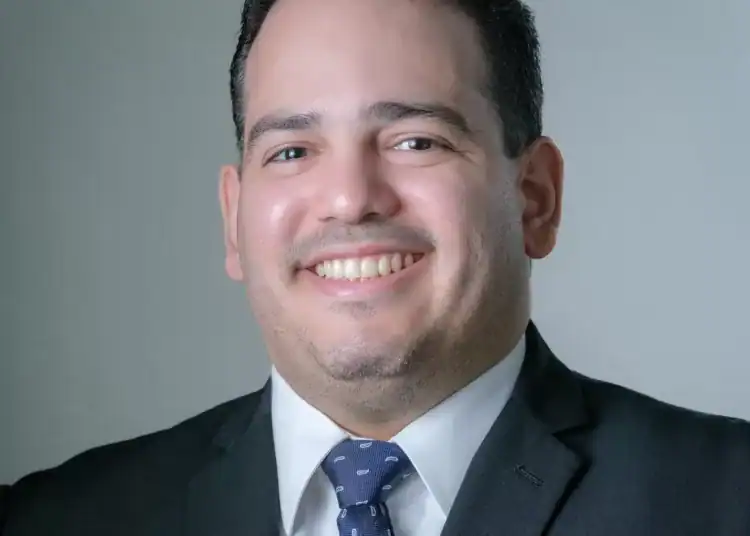 Rainier Álvarez se une a Diario Financiero como columnista