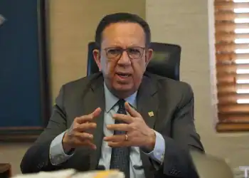 Hector Valdez Albizu, Gobernador del BCRD / Fuente: Externa, vía DIARIO FINANCIERO