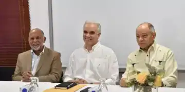 Ministro de Educación y ADP buscan acuerdos para mejorar la educación - DIARIO FINANCIERO