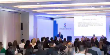 Celebración de asamblea ACAP 2025 vía DIARIO FINANCIERO