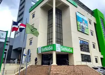 Fachada SeNaSa / Fuente: Externa, vía DIARIO FINANCIERO