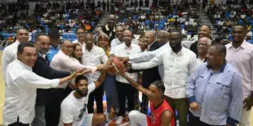 Samuel Pereyra saque de honor vía DIARIO FINANCIERO