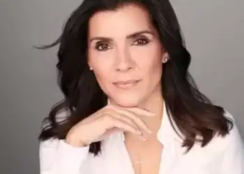 Leah Campos como embajadora en República Dominicana