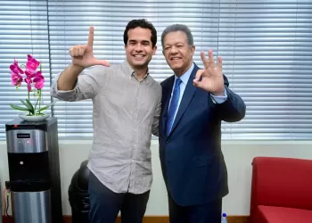 Leonel y Omar Fernández / Fuente:Externa, vía DIARIO FINANCIERO