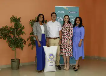 Parte del equipo de CMI durante la actividad