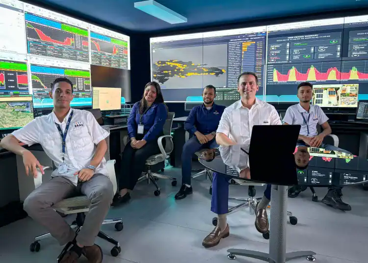 Sphere RAAS: El futuro de la energía renovable en RD con monitoreo avanzado