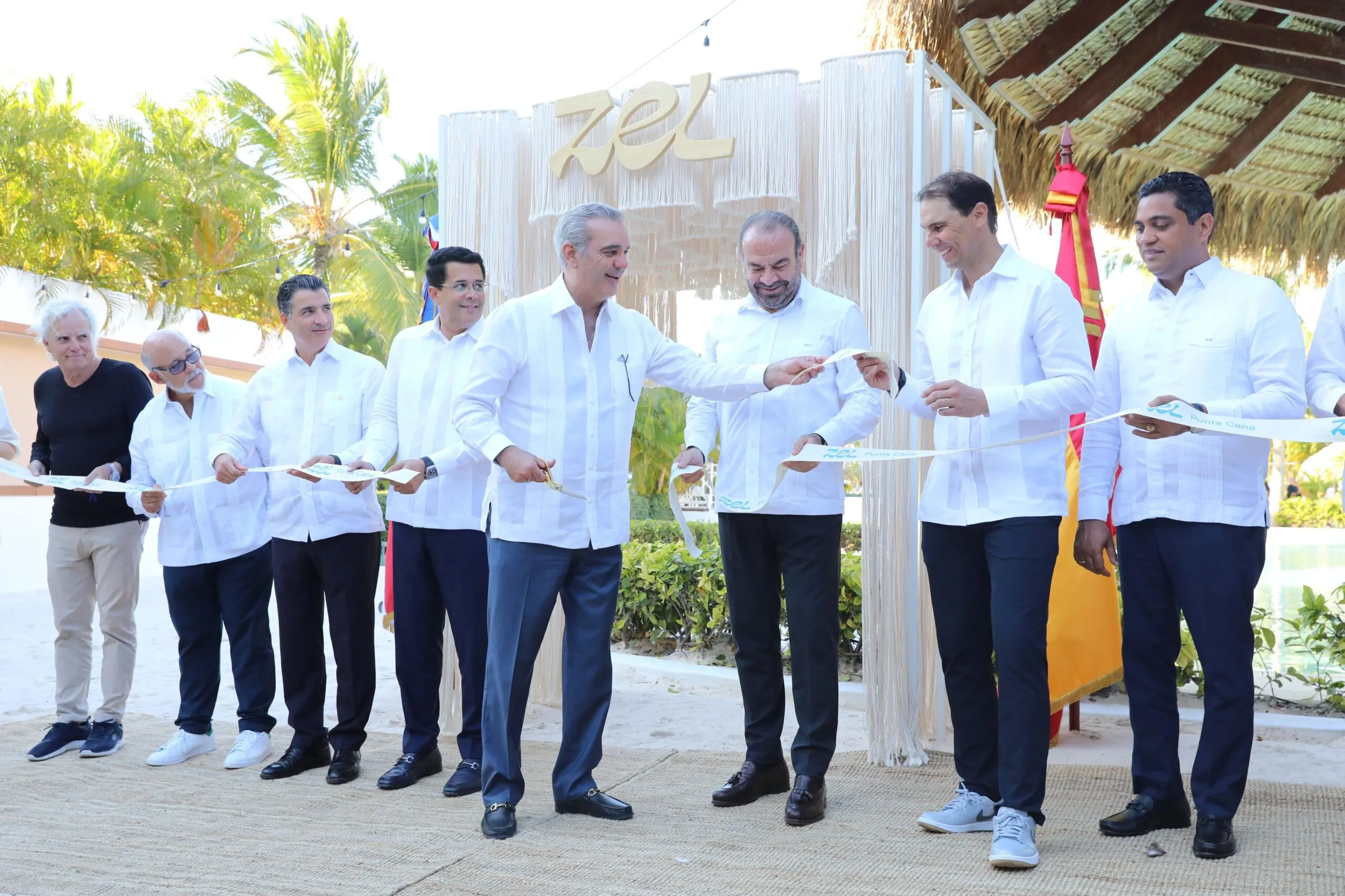 Foto de Rafael Nadal en Punta Cana inaugurando su hotel