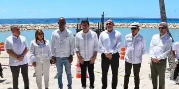 El MITUR inició la construcción del muelle turístico en Caleta